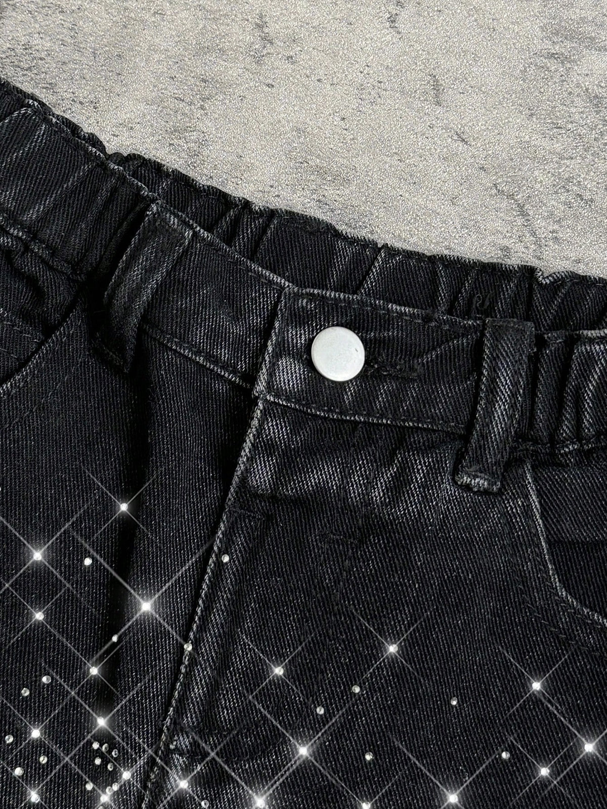 Young Boy Y2k Distressed Street Cool Style Glitter Flame & Rhinestone Decor Loose Fit Black Denim Jeans Shorts, For Kids Spring/Summer Dailywear, Streetwear, Vacation For Boys, Birthday For Boys, Cas
